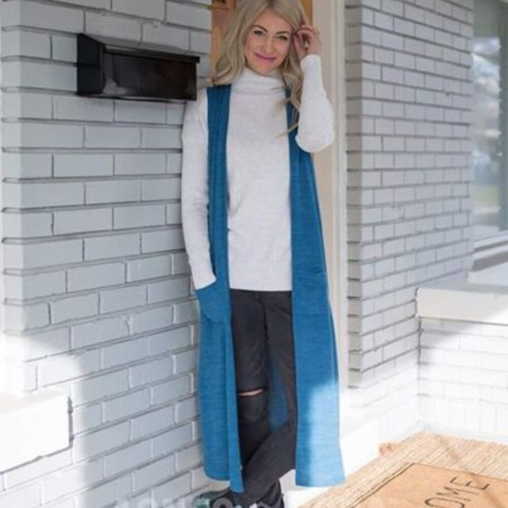 NWT Agnes & Dora Vest Duster Blue Pockets M/L